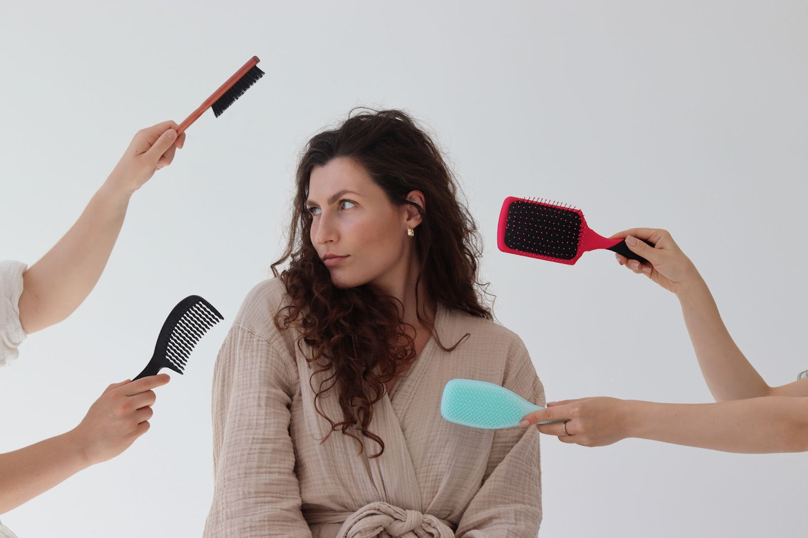 Jak dbać o zdrowie włosów latem? Praktyczne porady i polecane produkty