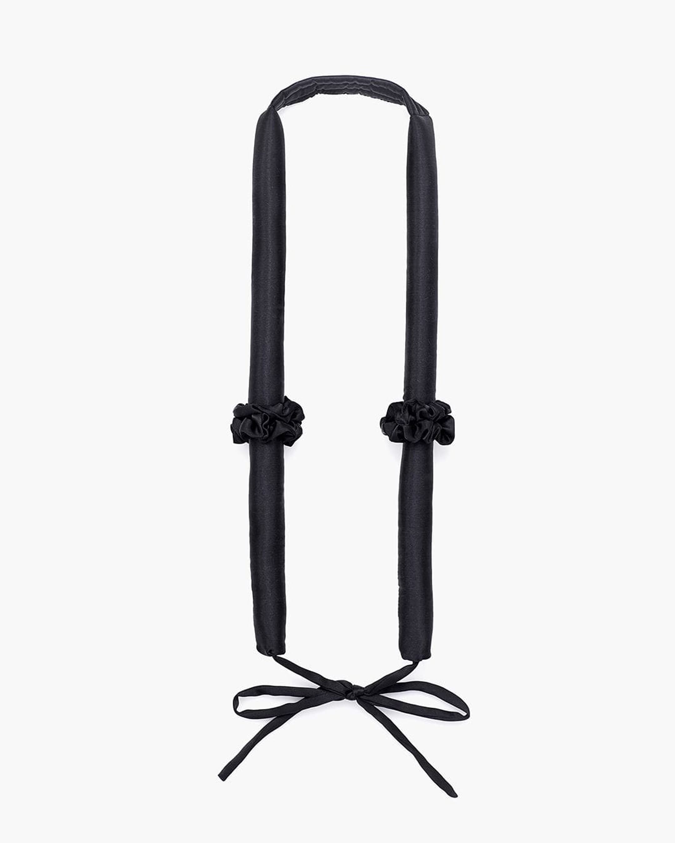 Wąski jedwabny wałek do włosów Almania + scrunchies – Czarny